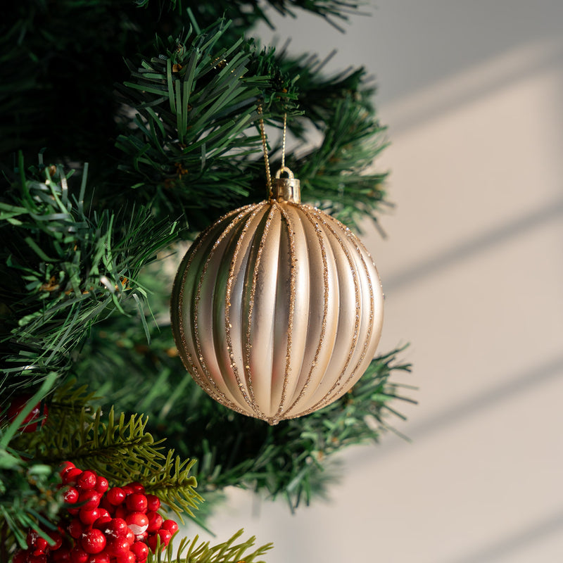 Mistletoe Bauble - Set of 9