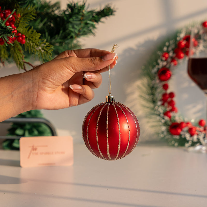 Mistletoe Bauble - Set of 9