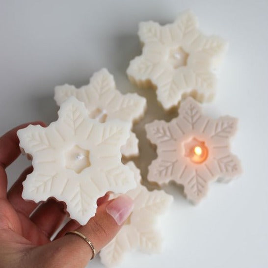 Scented Soy Wax Candle - Snowflake - Single - White