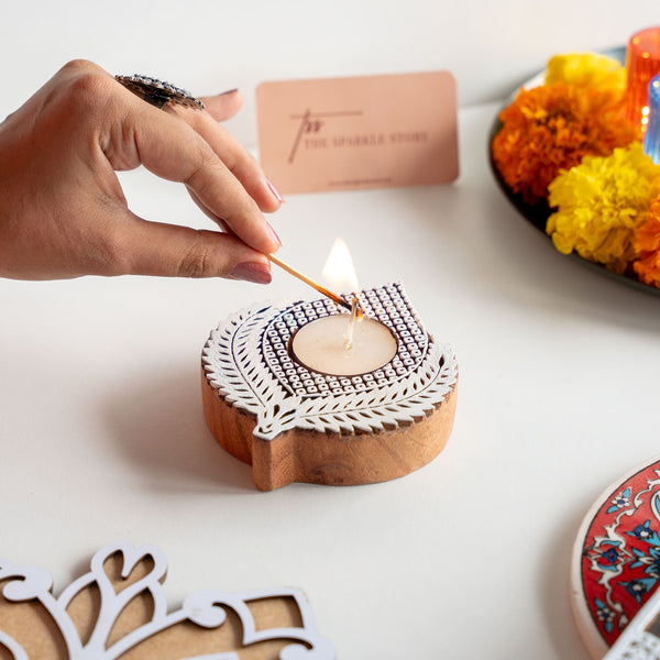 Wooden Block Candles - Set of 2 - Leaf
